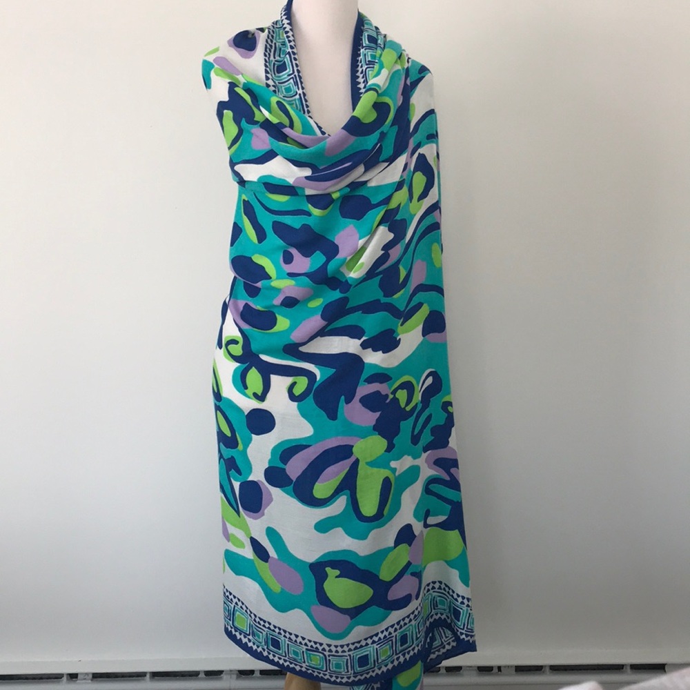 Lilly Pulitzer Blue and Green Scarf - Picture 2 of 6